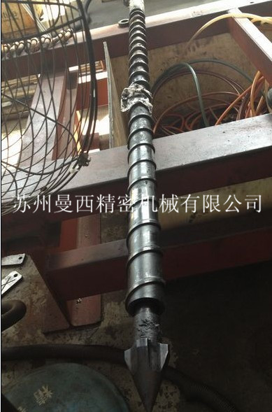 注塑機(jī)螺桿拋光，注塑機(jī)螺桿整修，注塑機(jī)螺桿翻新，定制新品